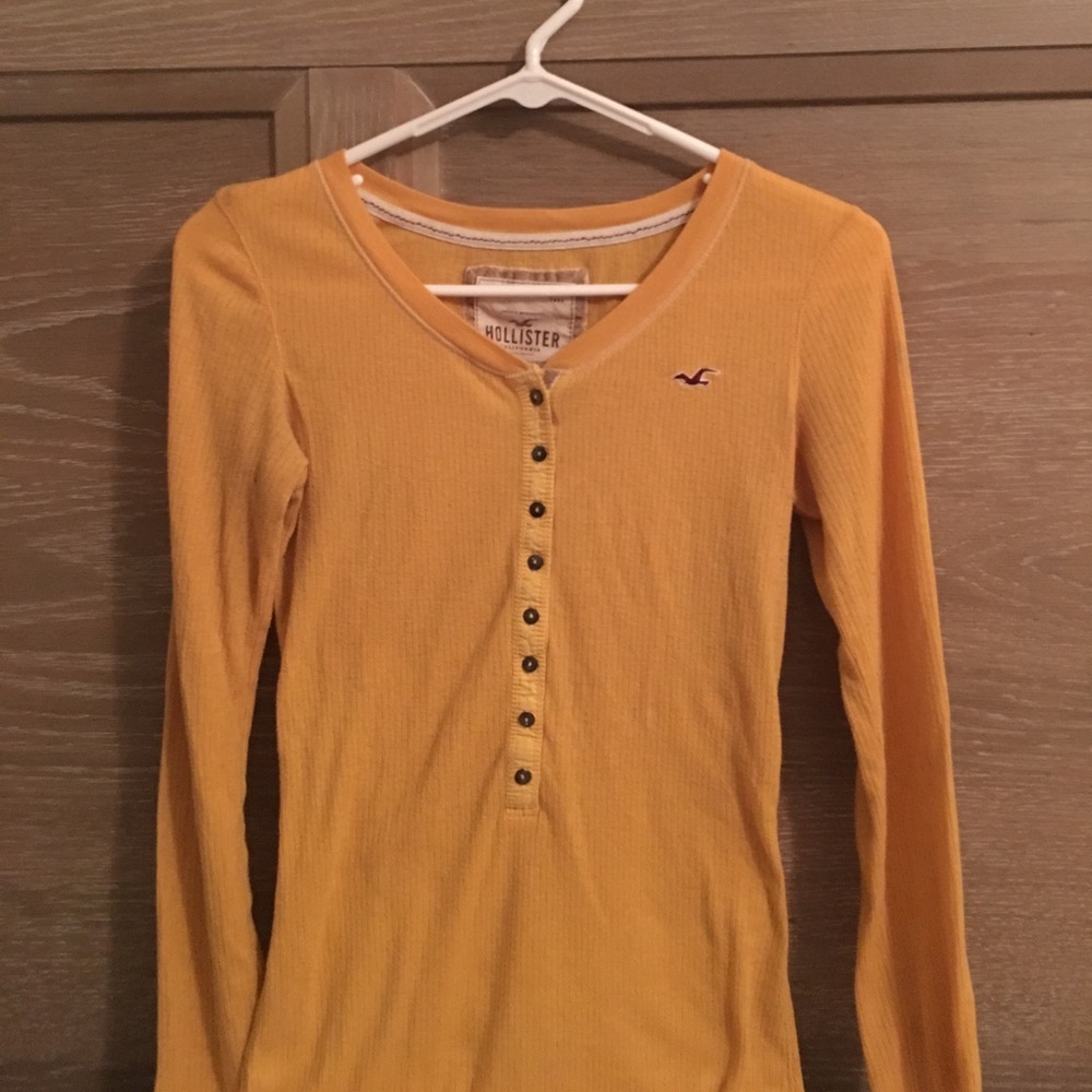 Hollister Shirt